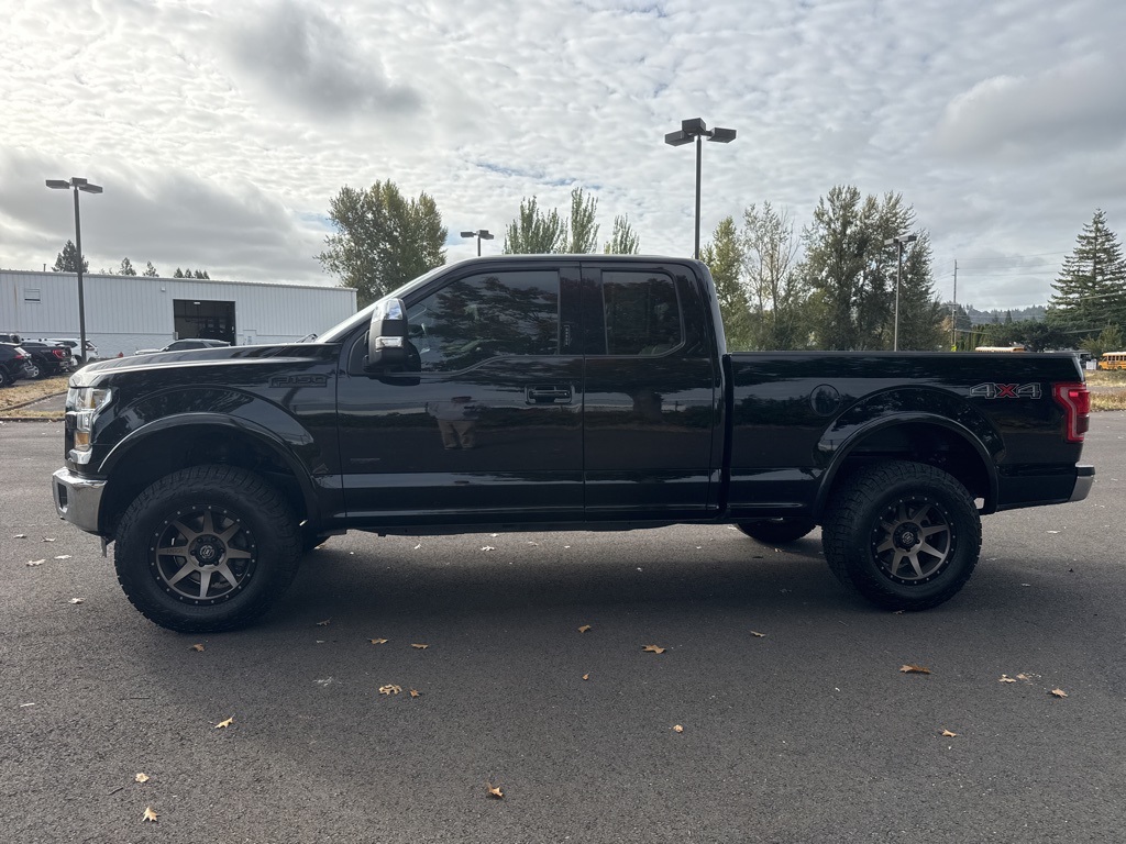 2016 Ford F-150 Lariat photo 4