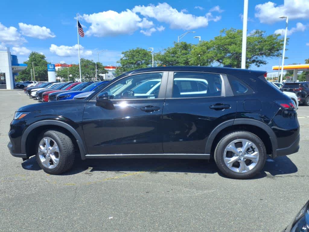 2023 Honda HR-V LX photo 8