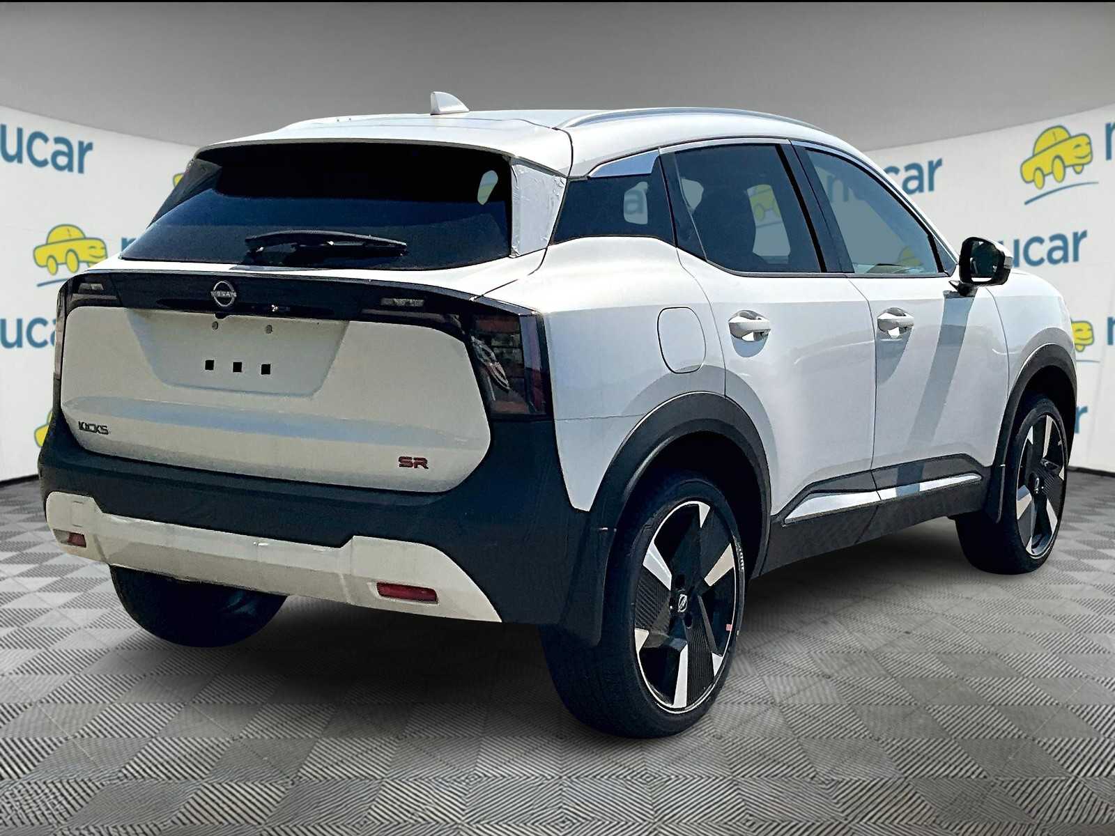 2025 Nissan Kicks SR - Photo 6