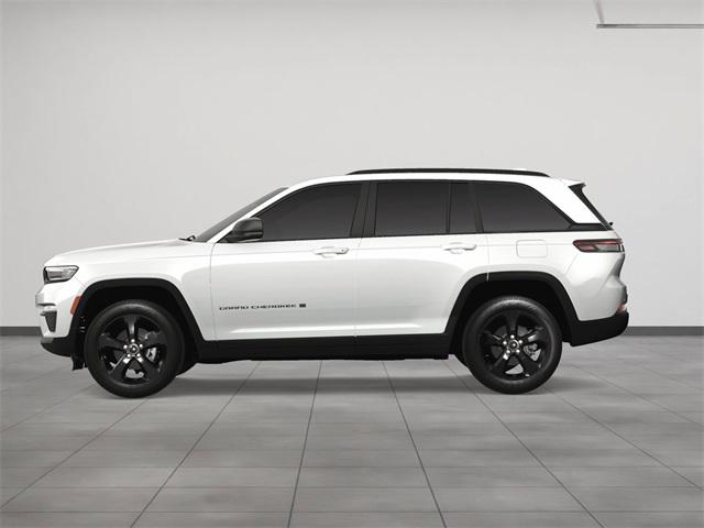 2025 Jeep Grand Cherokee Limited photo 3