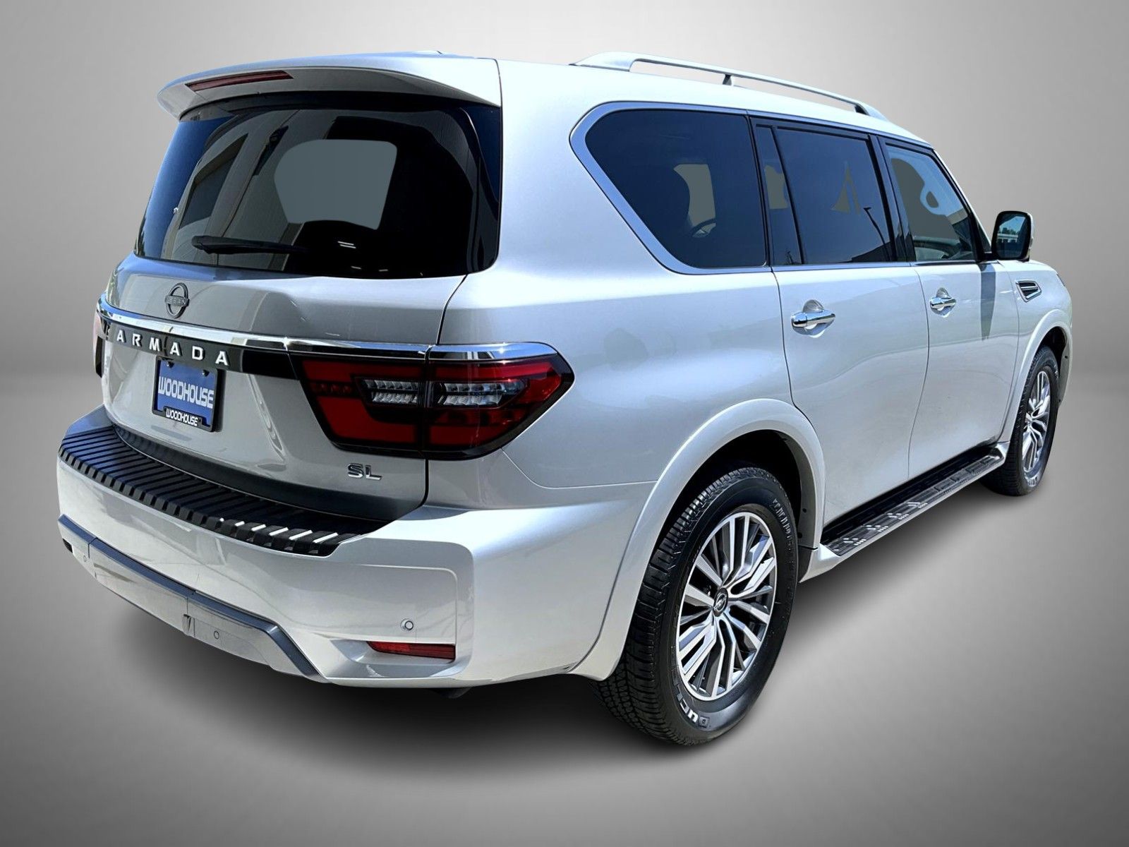 2024 Nissan Armada SL photo 3