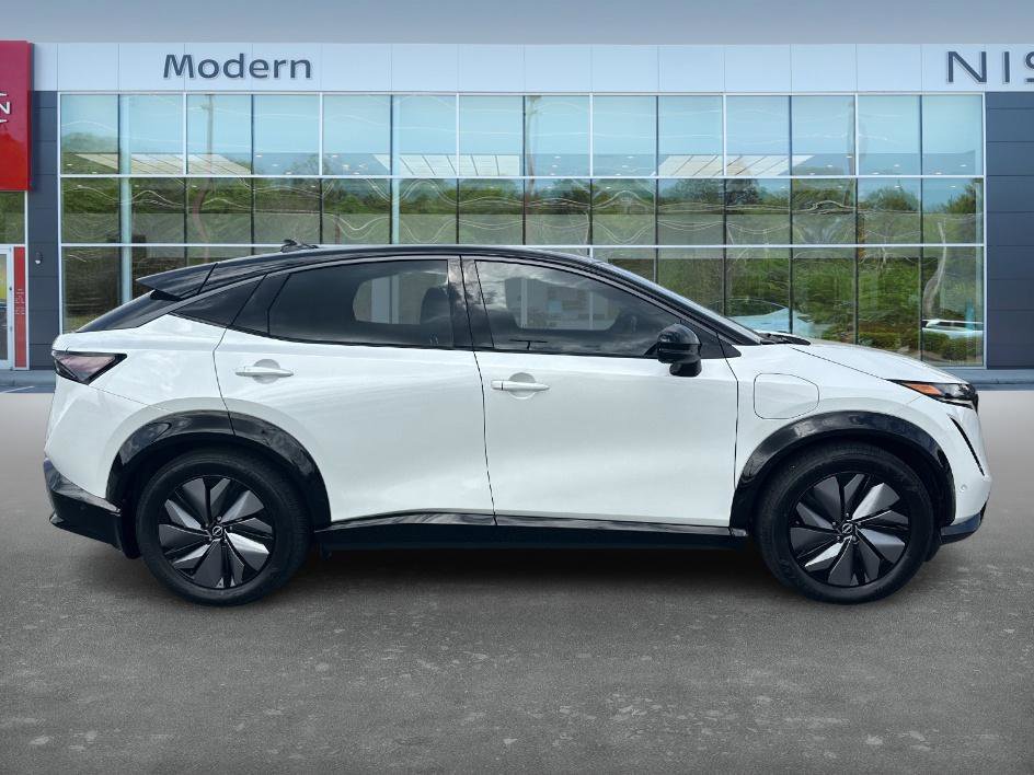 2024 Nissan ARIYA Platinum e-4ORCE photo 4
