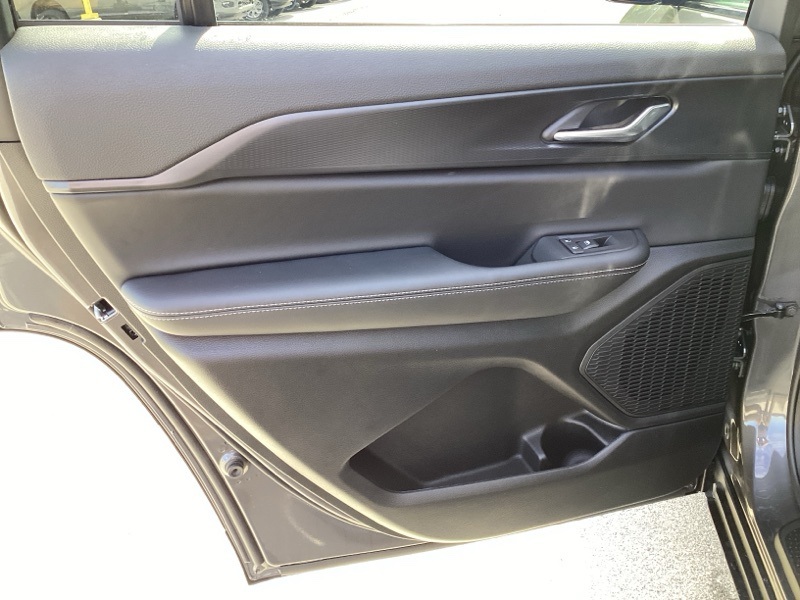 2025 Jeep Grand Cherokee Altitude X photo 10