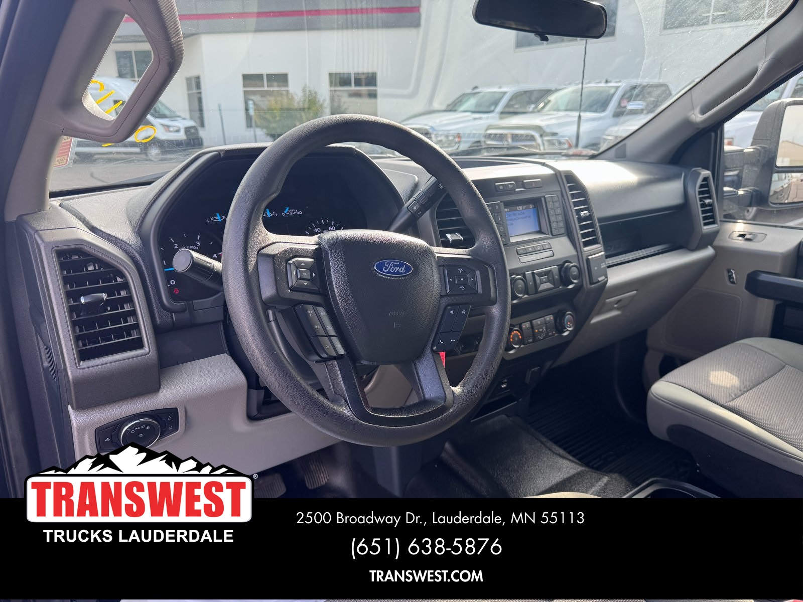 2022 Ford F-350 XL photo 9
