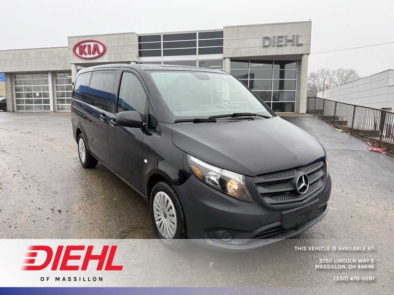2019 Mercedes-Benz Metris Passenger Van
