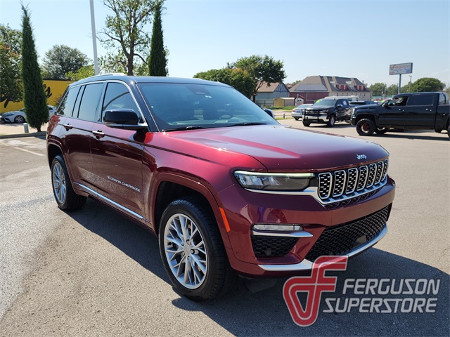 2022 Jeep Grand Cherokee Summit Reserve 4xe's photo