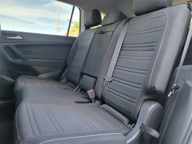 2023 Volkswagen Tiguan S photo 16