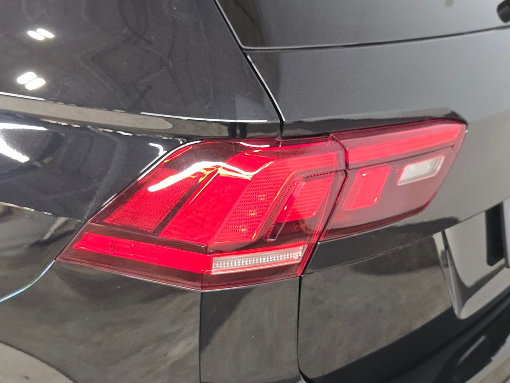 2024 Volkswagen Tiguan S photo 10