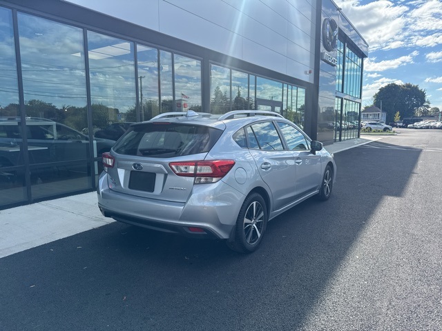 2019 Subaru Impreza 2.0i Premium photo 3