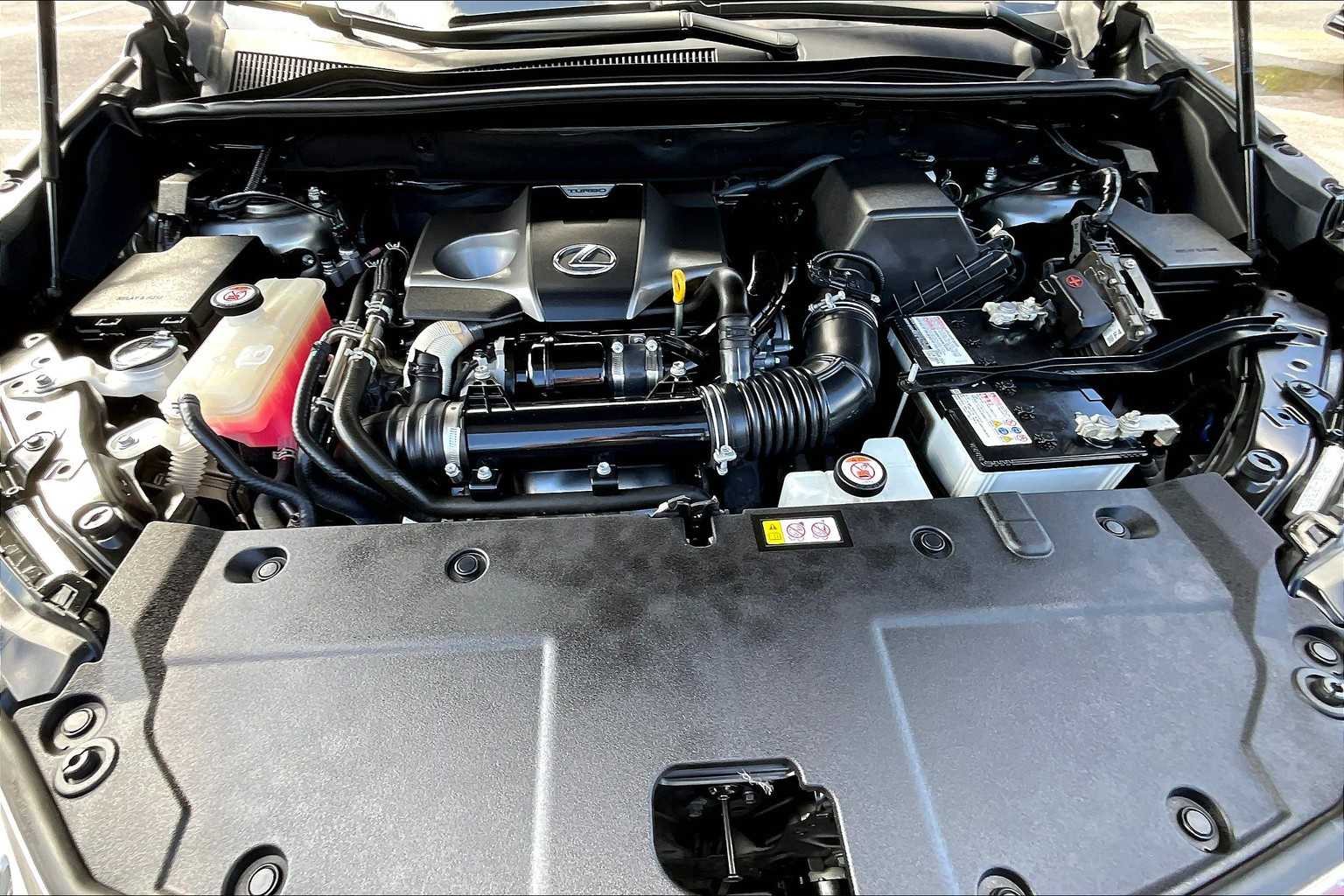 2021 Lexus NX 300 photo 29