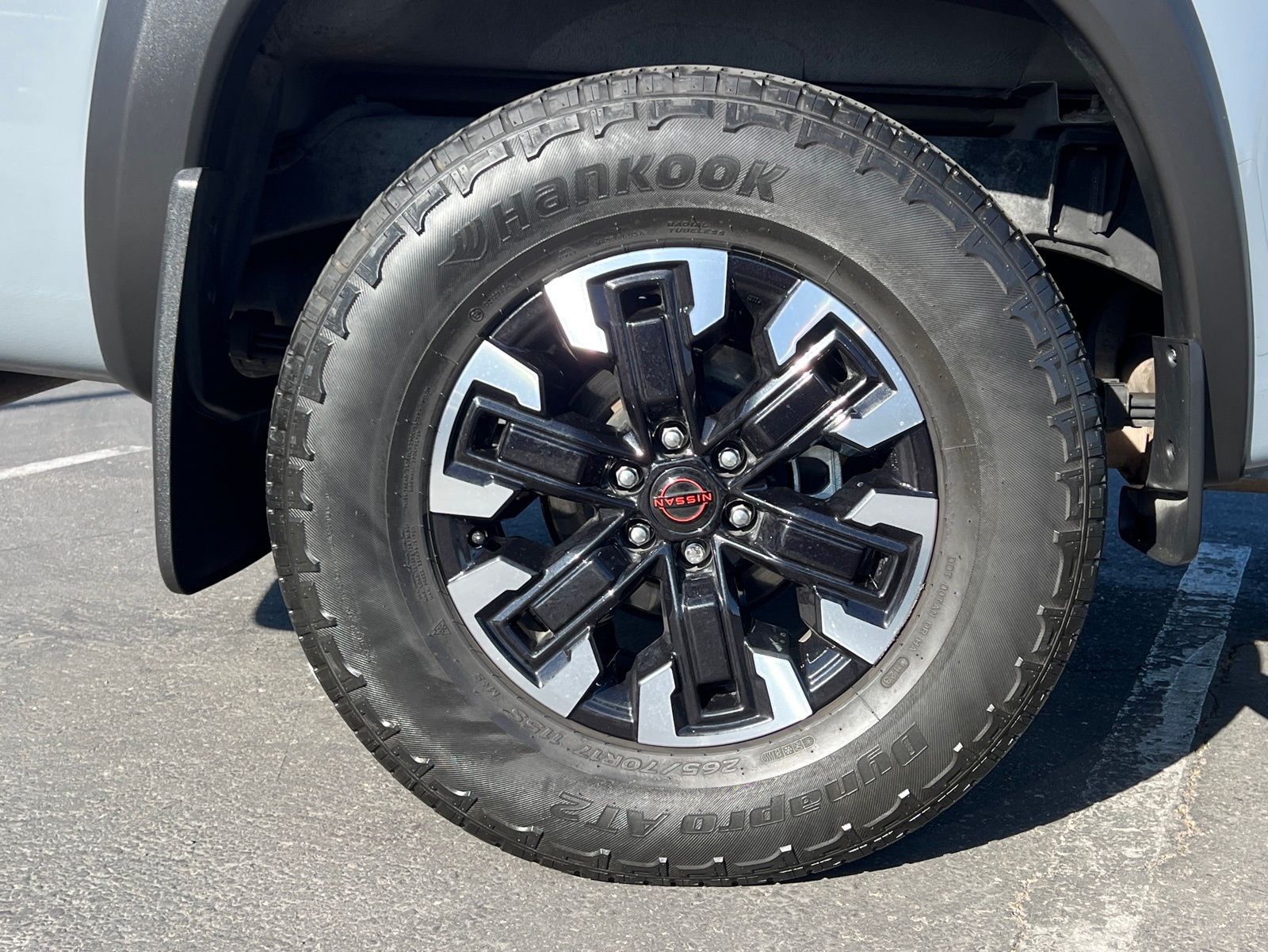 2023 Nissan Frontier PRO-4X photo 12