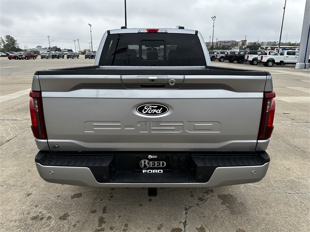 2025 Ford F-150 XLT photo 8