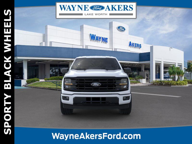 2025 Ford F-150 XLT photo 7