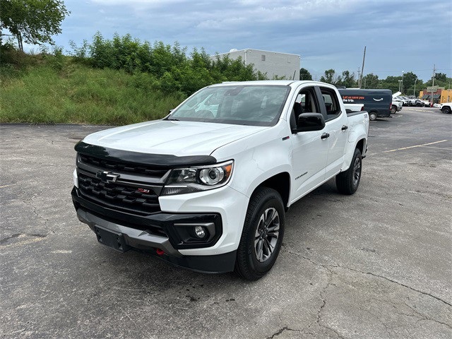 Used 2021 Chevrolet Colorado Z71 with VIN 1GCPTDE13M1258351 for sale in Kansas City