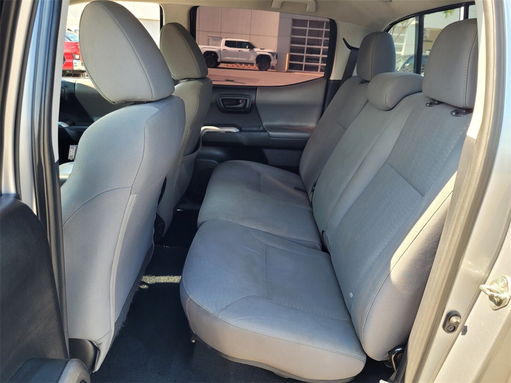 2018 Toyota Tacoma SR5 Double Cab V6 photo 6