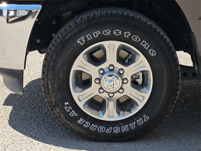 2025 Ram 2500 Big Horn photo 9