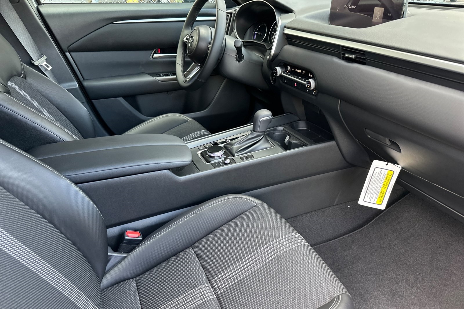 2025 Mazda CX-50 Preferred photo 16
