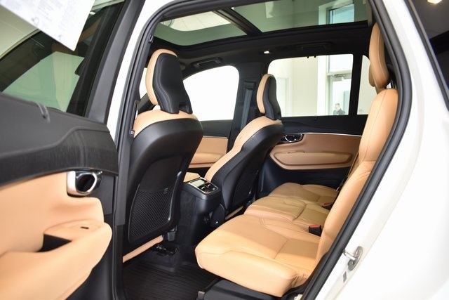 2023 Volvo XC90 Ultimate photo 12