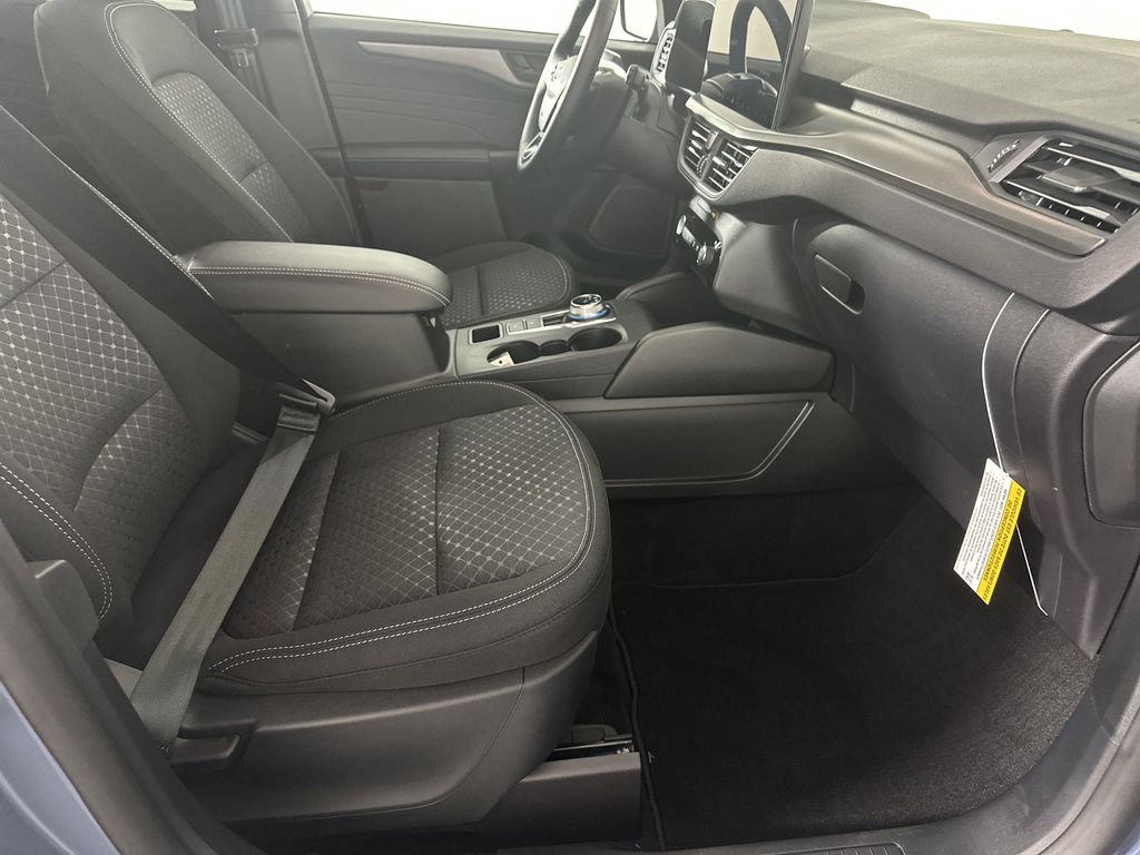 2025 Ford Escape Active photo 9