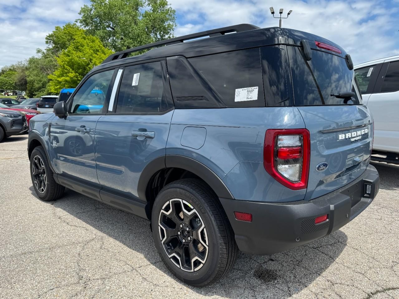 2025 Ford Bronco Sport Outer Banks photo 4