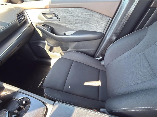 2023 Nissan Rogue S photo 16
