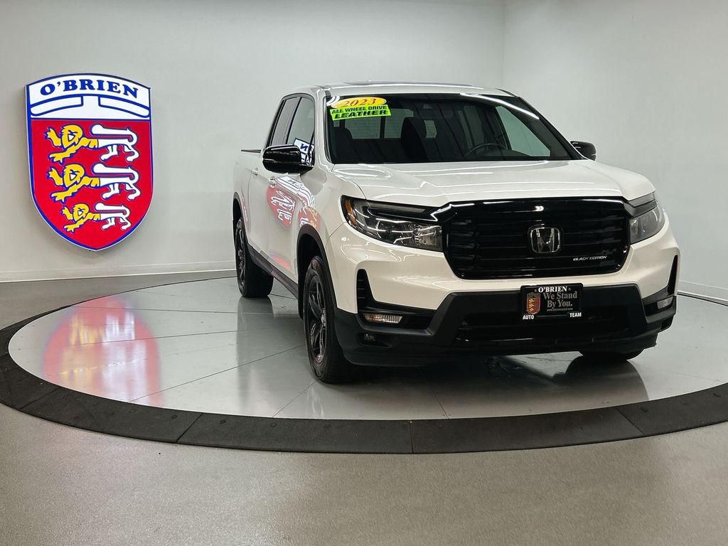 2022 Honda Ridgeline Black Edition's photo