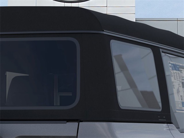 2025 Ford Bronco Base photo 21