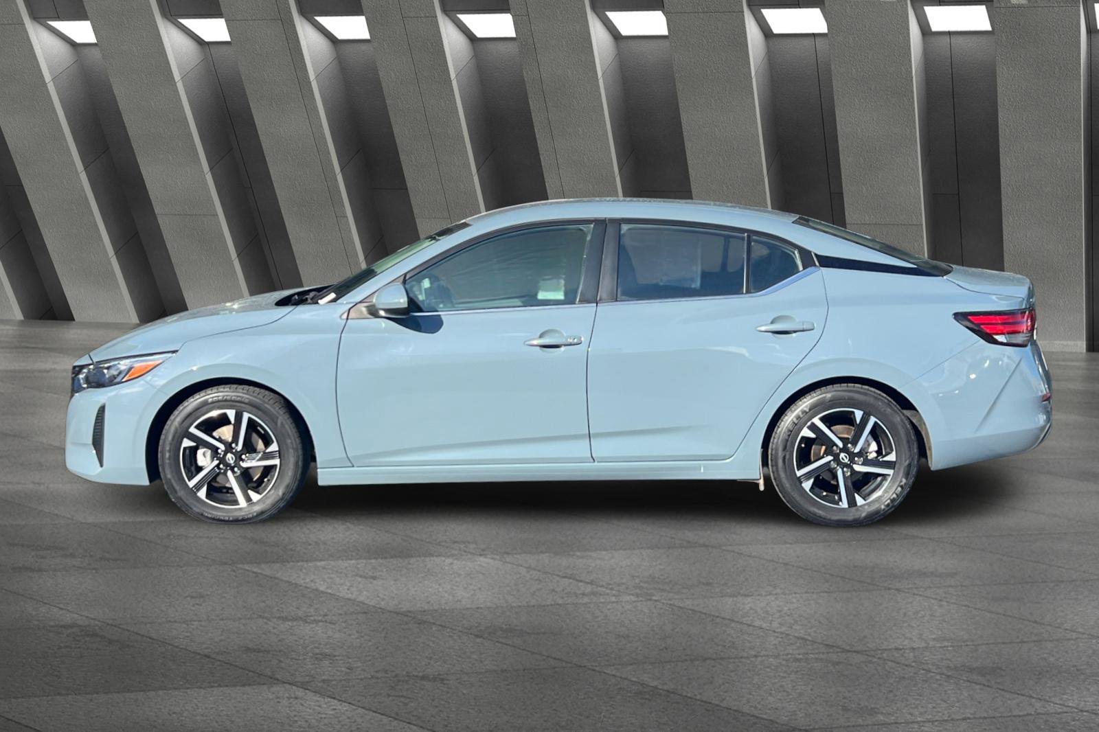 2024 Nissan Sentra SV photo 6