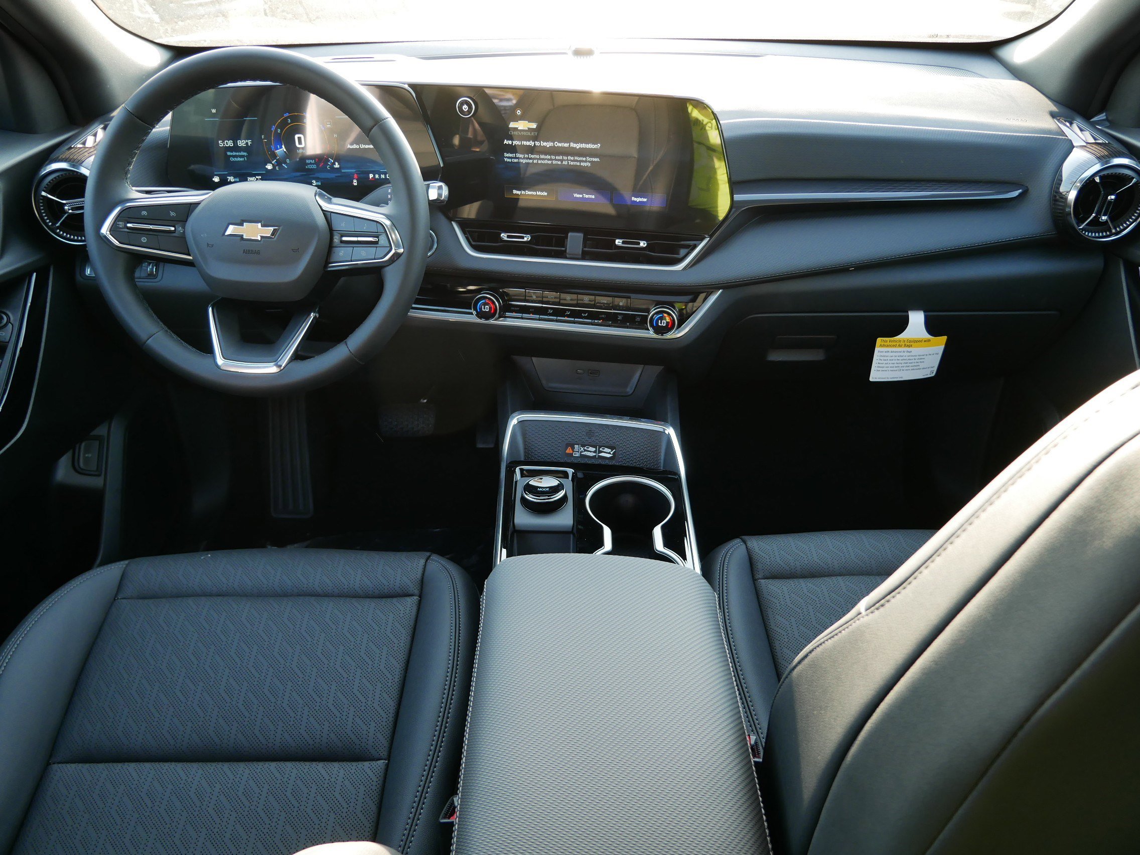 2026 Chevrolet Equinox LT photo 5