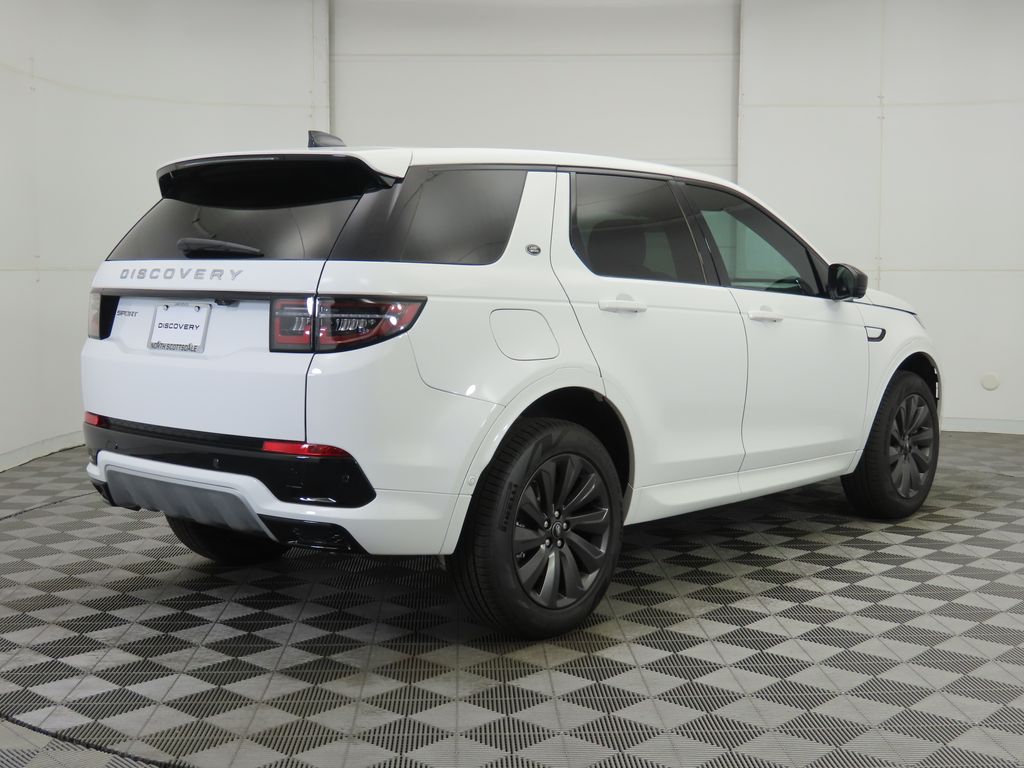 2025 Land Rover Discovery Sport S photo 4