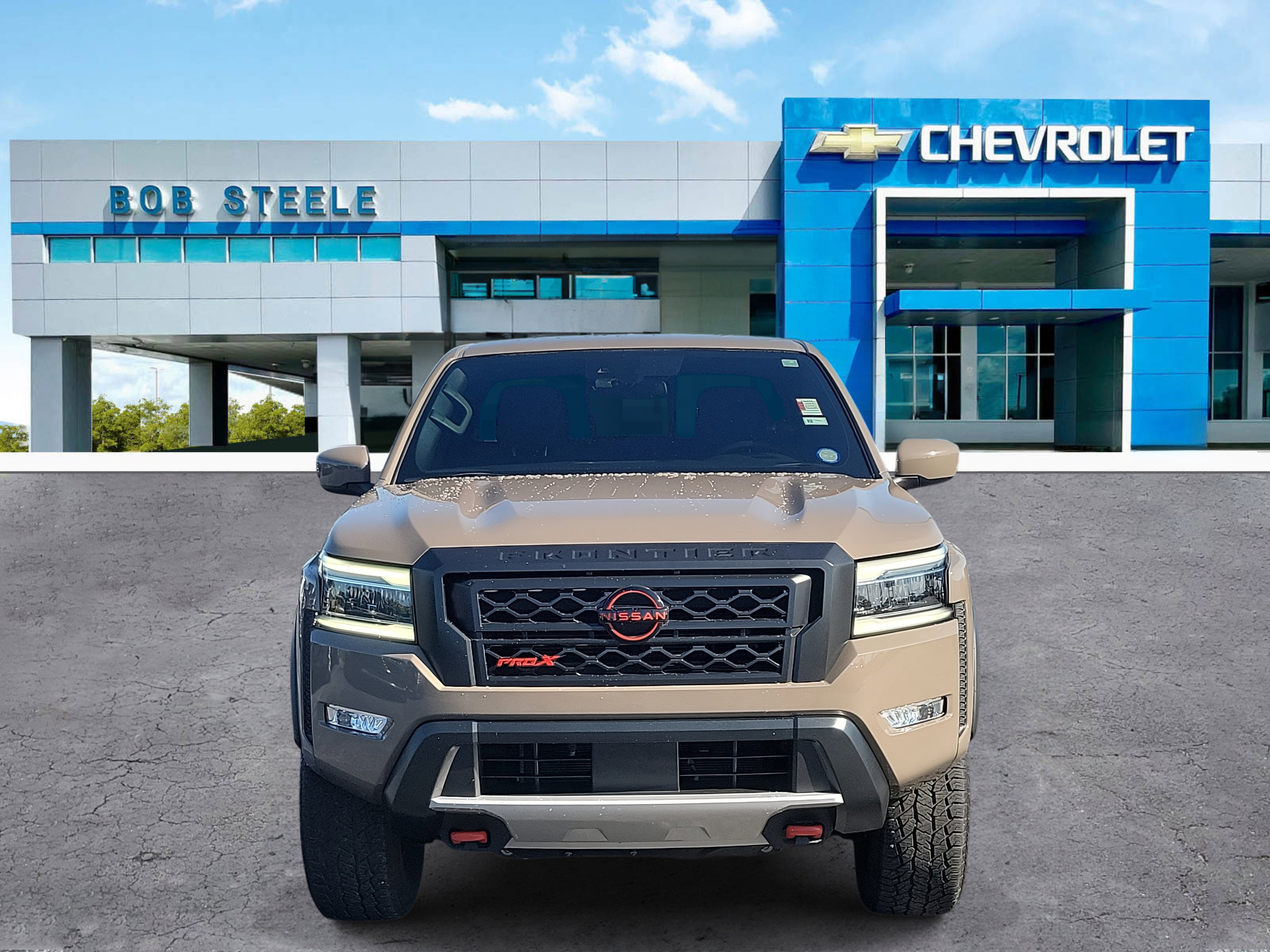 2023 Nissan Frontier PRO-X photo 2