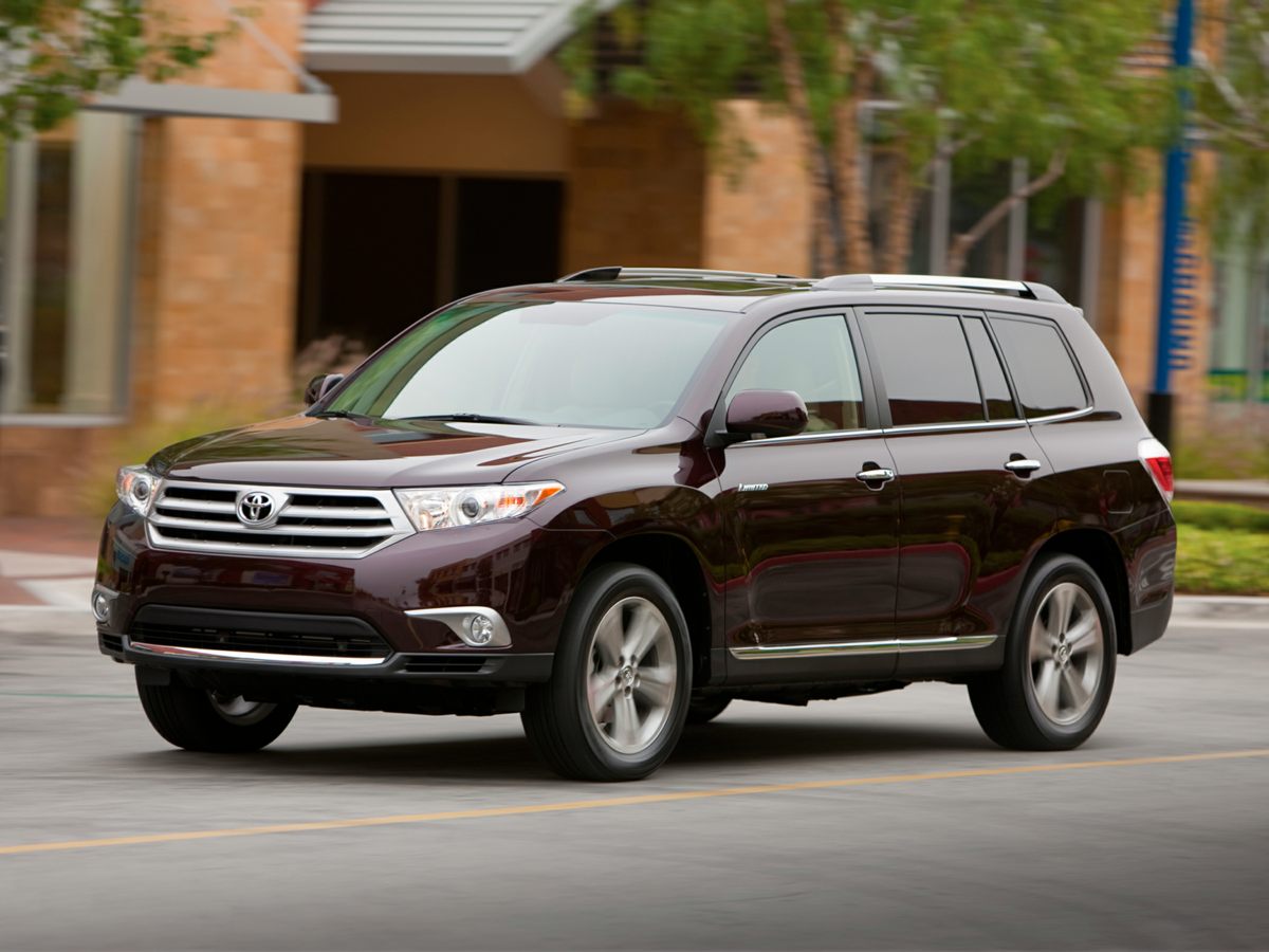 2012 Toyota Highlander SE's photo