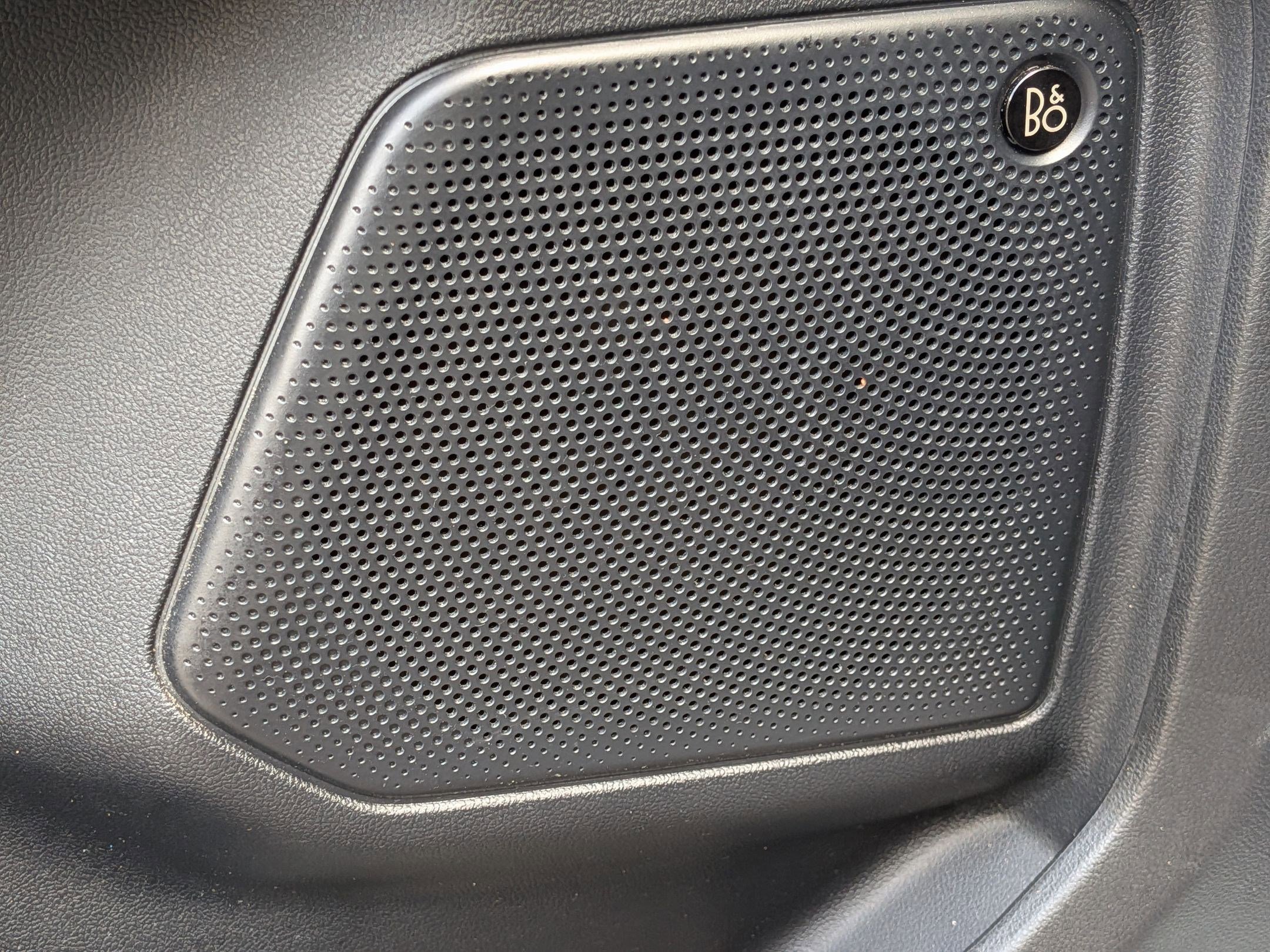 2020 Ford Escape Titanium photo 15