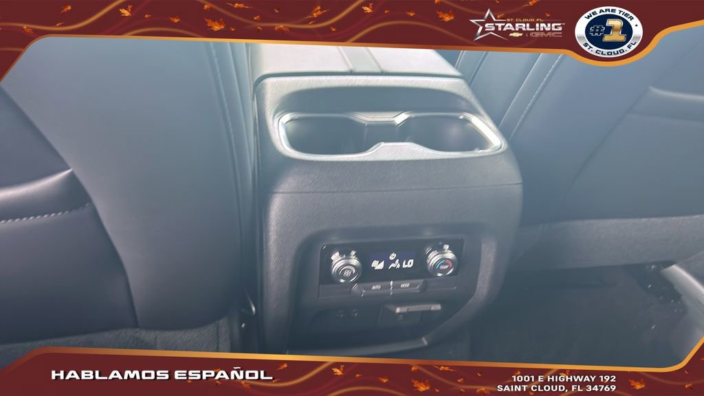 2026 Gmc Acadia AT4 photo 17