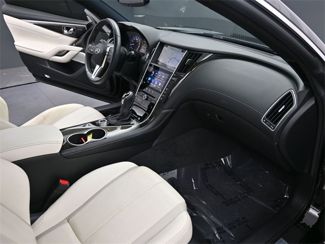 2018 Infiniti Q60 3.0t Luxe photo 19