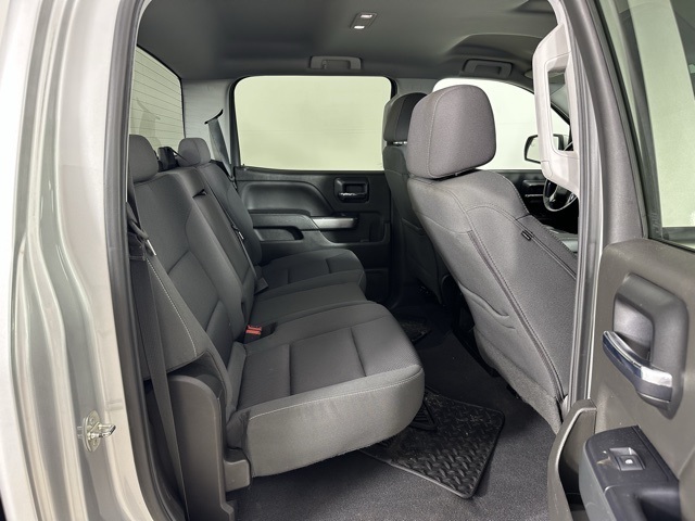 2018 Chevrolet Silverado 1500 LT photo 15