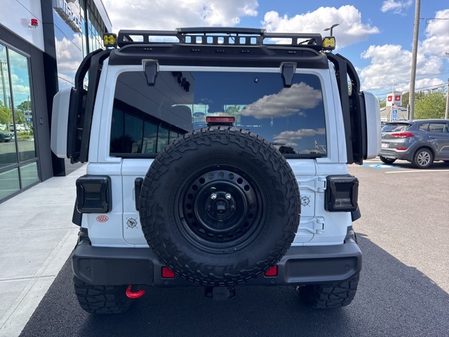 2024 Jeep Wrangler Sahara photo 4