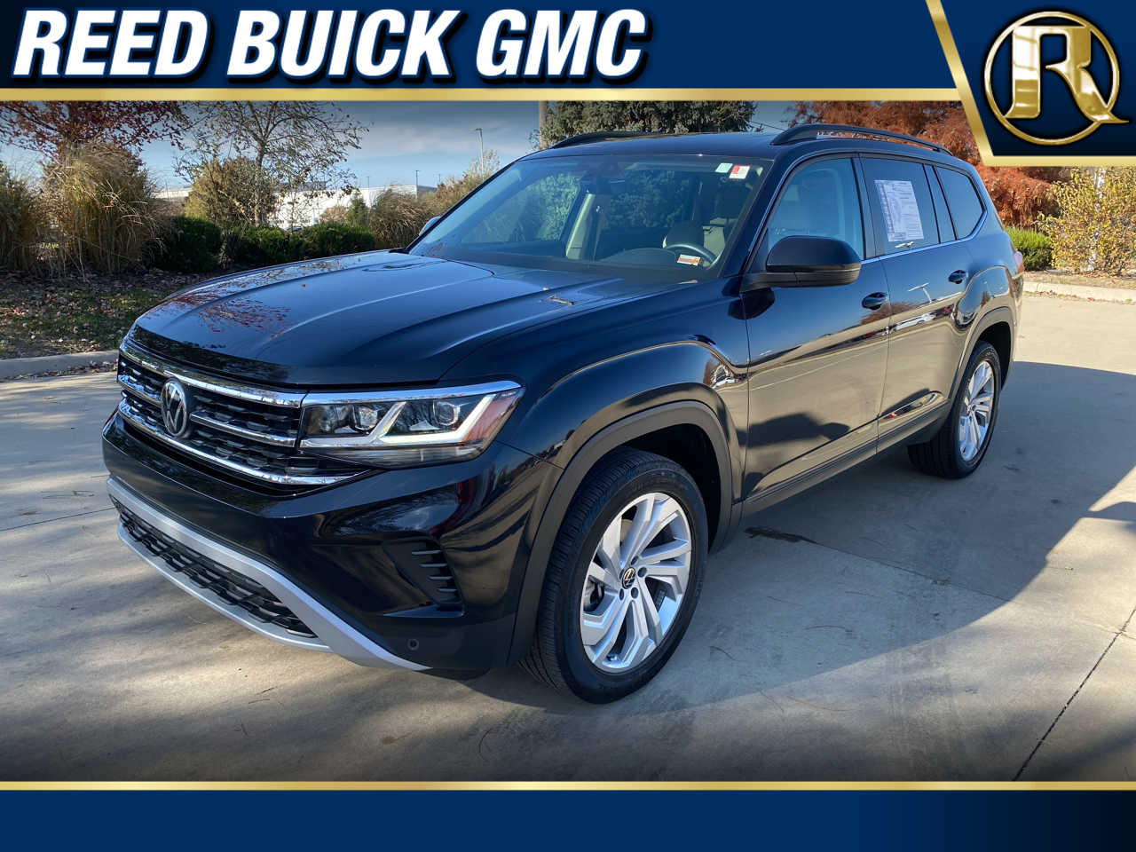 2022 Volkswagen Atlas SE w/Tech's photo