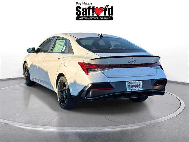 2026 Hyundai Elantra SEL Sport photo 2