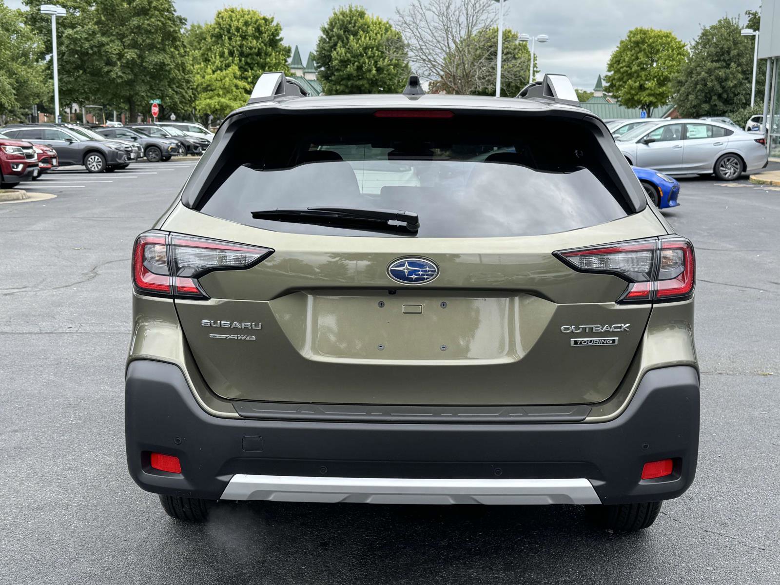 2025 Subaru Outback Touring photo 3