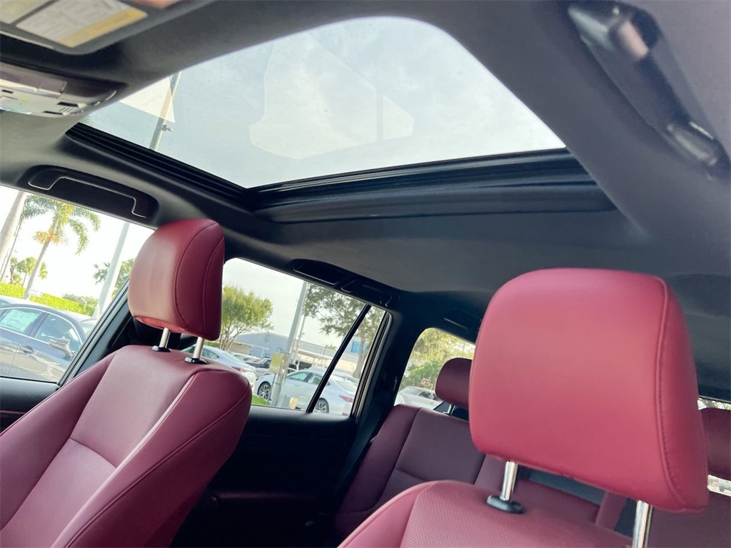 2021 Lexus GX 460 photo 15