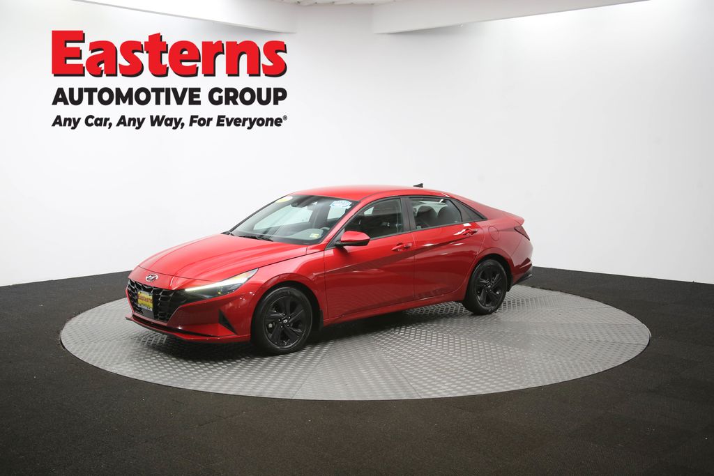 2022 Hyundai Elantra SEL Convenience photo 45