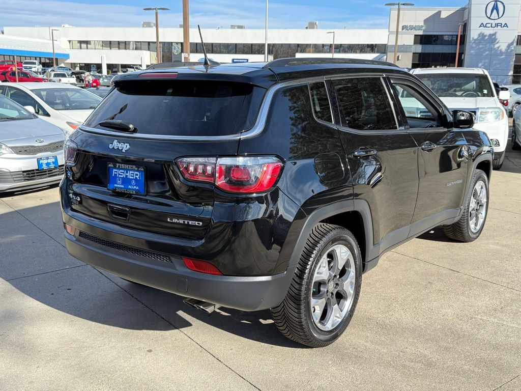 2018 Jeep Compass Limited photo 3
