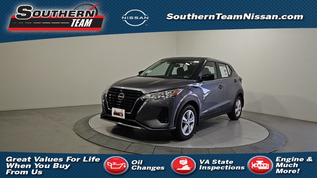 2025 Nissan KICKS PLAY Base's photo