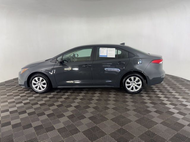 2024 Toyota Corolla LE photo 4