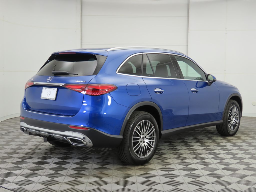 2026 Mercedes Benz GLC 300 4MATIC photo 5