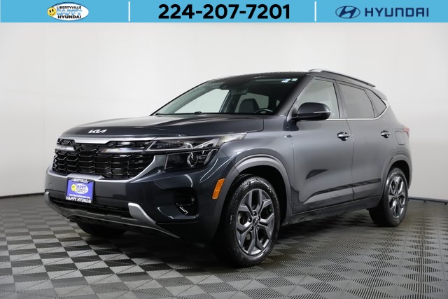 2024 Kia Seltos S's photo