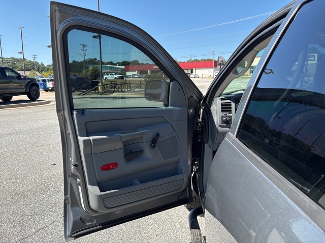 2008 Dodge Ram ST photo 11