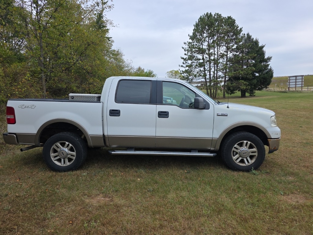 2005 Ford F-150 XLT photo 4