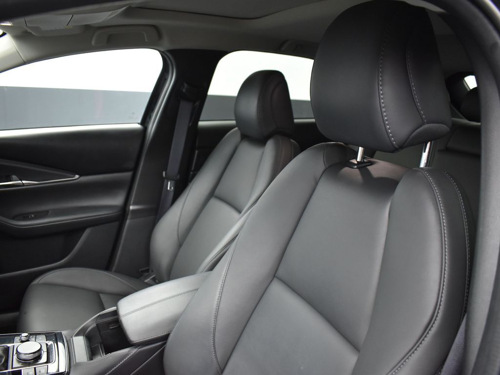 2022 Mazda CX-30 2.5 S Preferred photo 9